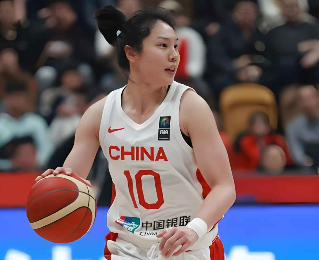 开云体育官网-女篮赢10分！有3人却开心不起来，表现糟糕 令人失望